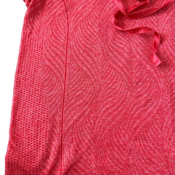 Moving Comfort Women’s Cowl Neck Shirt Size Small - Picture 5 of 10